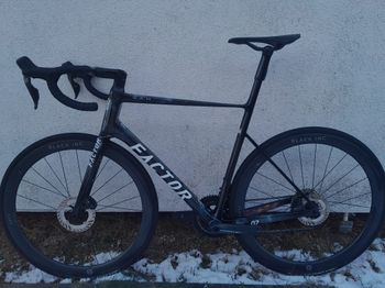 Factor, O2 VAM - Shimano Ultegra 2023