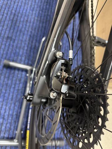 Tweedehands Canyon Neuron CF 9 SL 2024 2024 Mountainbike — afbeelding 38 van 43