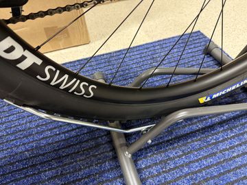 Tweedehands Canyon Neuron CF 9 SL 2024 2024 Mountainbike — afbeelding 35 van 43