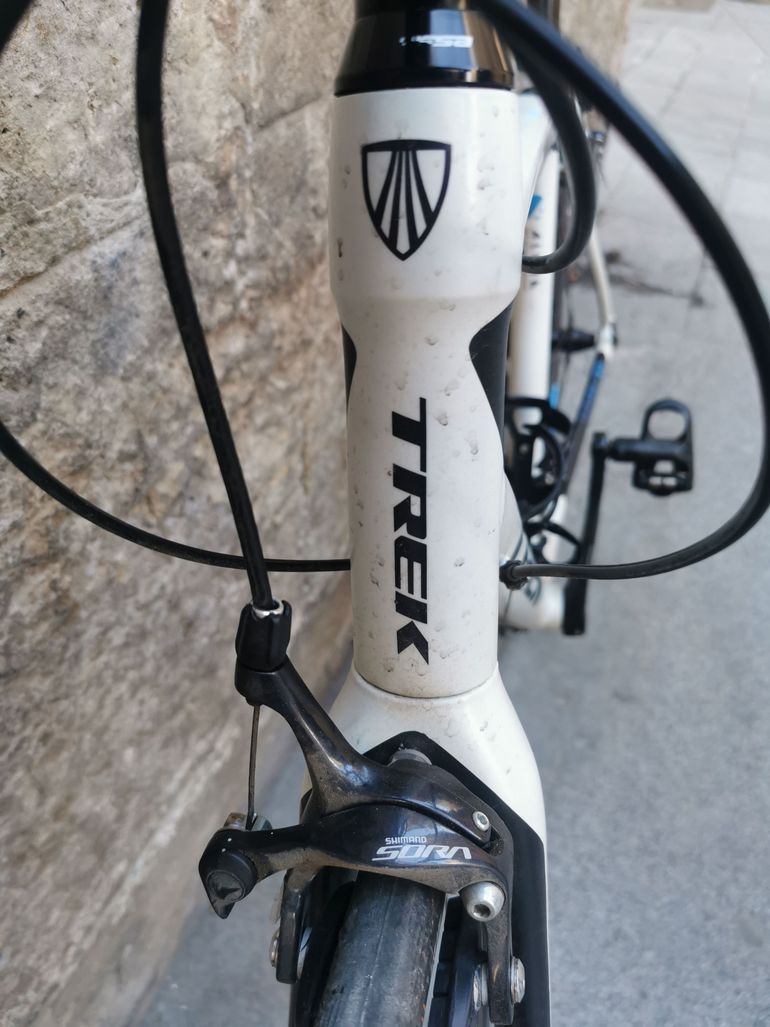 Used Trek Domane 2.3 Compact 2015 2015 Road & Gravel — image 7 of 11