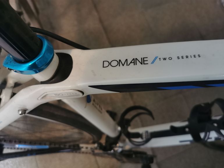 Used Trek Domane 2.3 Compact 2015 2015 Road & Gravel — image 11 of 11
