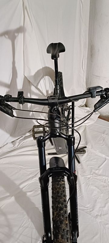 Tweedehands Trek Powerfly LT 9.7 Plus 2019 2019 Mountainbike — afbeelding 7 van 7
