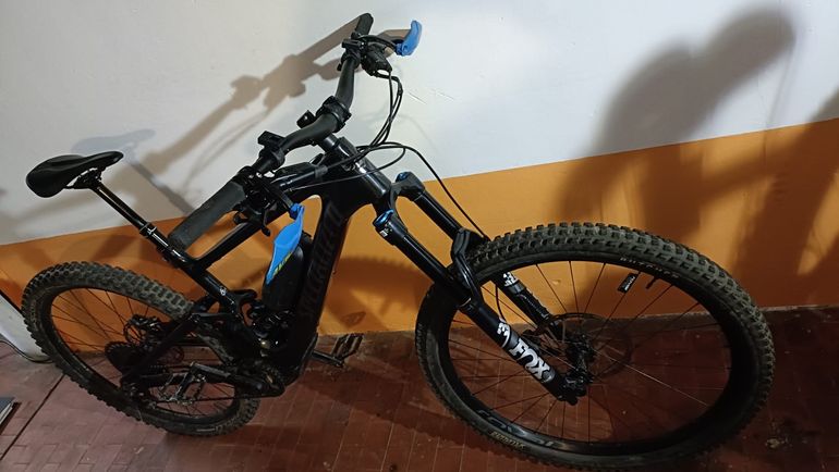 Used Specialized Turbo Kenevo SL Comp 2023 2023 Mountainbike, Black, 29 — image 9 of 9