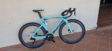 Gebrauchtes Bianchi Oltre Comp 105 Di2 2023 2023 Road & Gravel, Grün — Bild 7 von 7