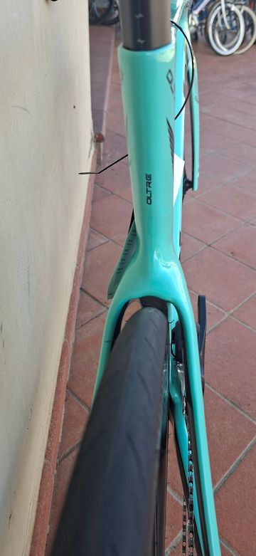 Gebrauchtes Bianchi Oltre Comp 105 Di2 2023 2023 Road & Gravel, Grün — Bild 6 von 7