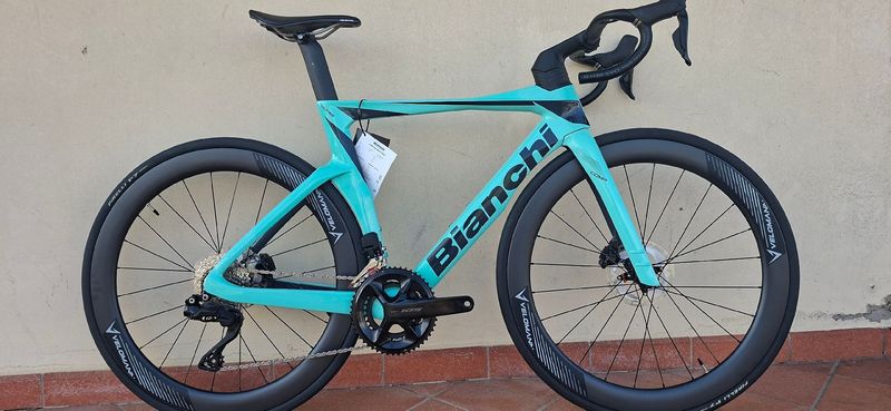 Used Bianchi Oltre Comp 105 Di2 2023 2023 Road & Gravel