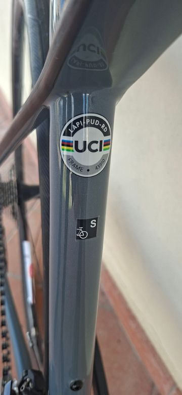 Używany Lapierre Pulsium 6.0 2023 2023 Road & Gravel — zdjęcie 3 z 8