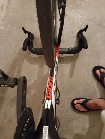 Used Giant Propel, Advanced Disc 1 2021 2021 Road & Gravel, Red — image 9 of 13