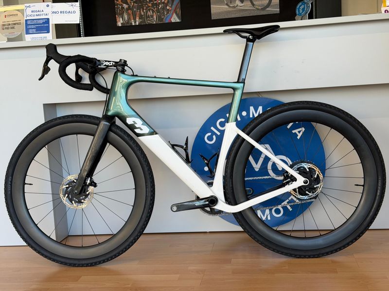 Used 3T Exploro Racemax 2023 Road & Gravel, White — image 1 of 3