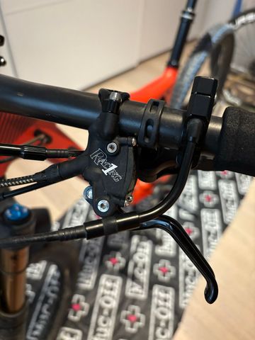 Gebrauchtes Orbea Oiz SRAM X01 Eagle AXS 2021 Mountainbike, Orange — Bild 8 von 10