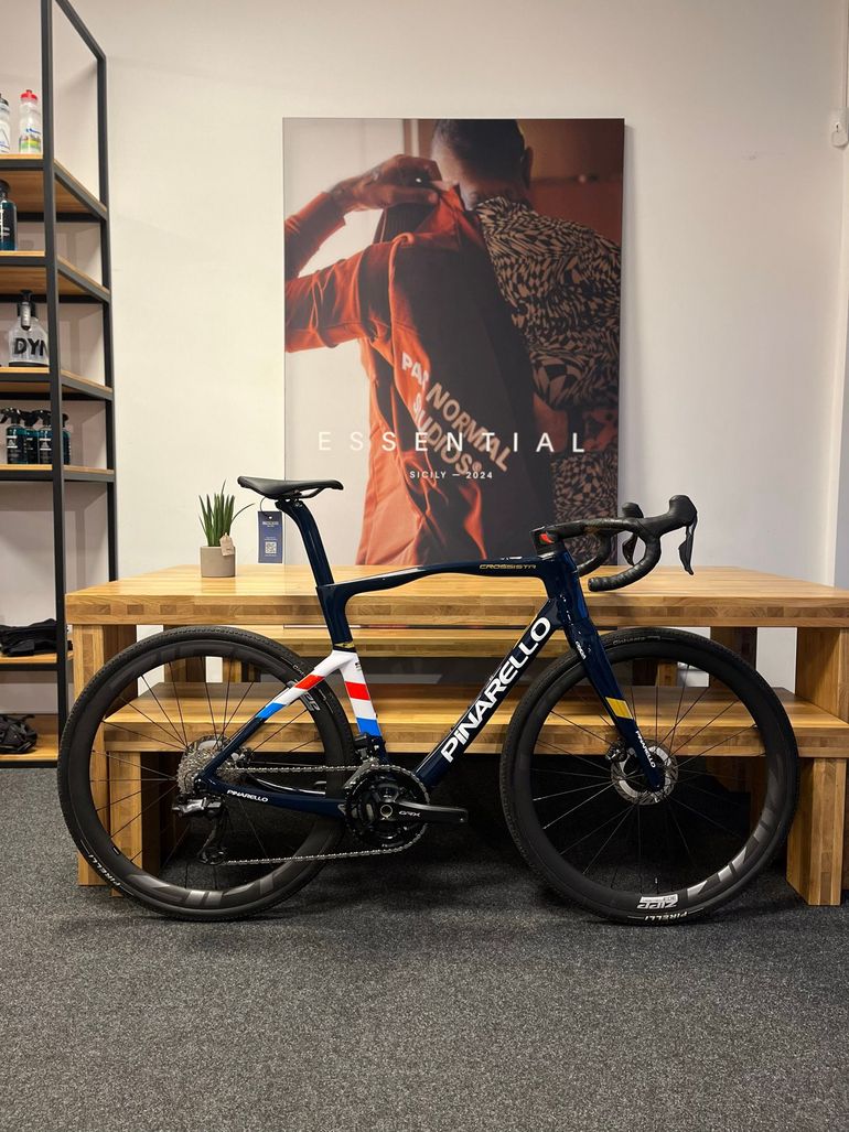 Used Pinarello Crossista Shimano GRX 2024 Road & Gravel, Blau — image 2 of 6