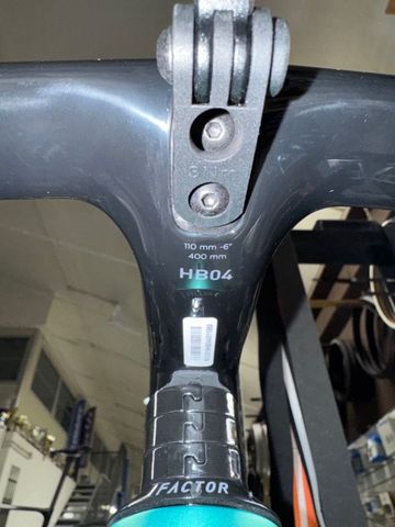 Used Factor MONZA - Standard package 2025 Frameset 2025 Road & Gravel, Green — image 3 of 5