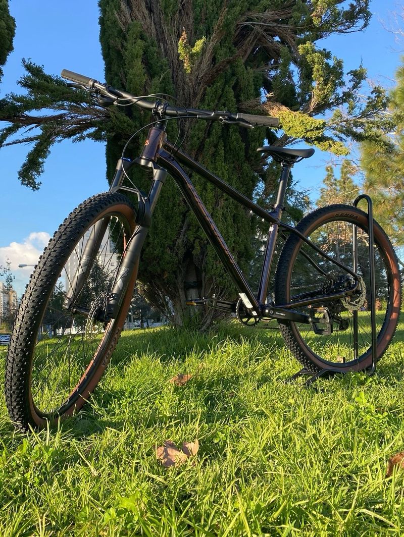 Merida BIG NINE 40 2026 2026 Mountainbike usato, Viola — immagine 4 di 5