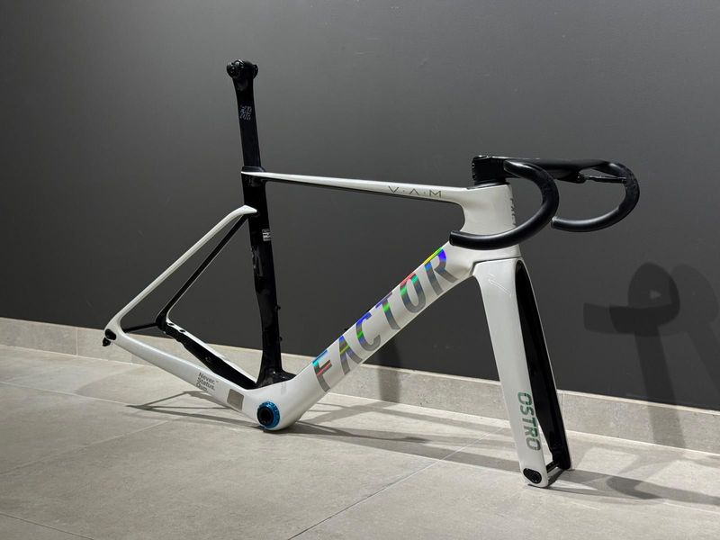 Tweedehands Factor OSTRO VAM 2.0 Frameset 2024 Road & Gravel — afbeelding 3 van 5