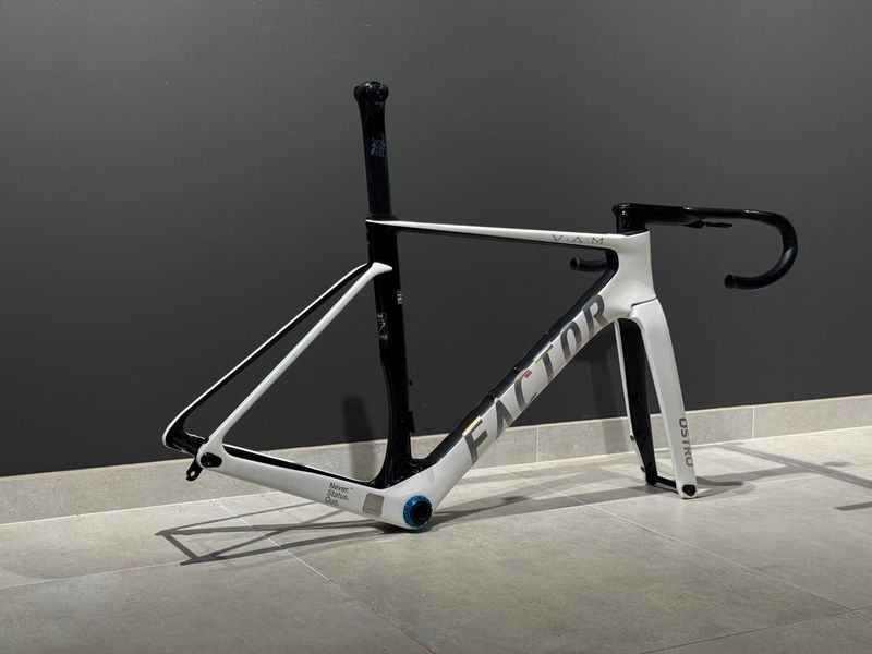 Tweedehands Factor OSTRO VAM 2.0 Frameset 2024 Road & Gravel — afbeelding 2 van 5