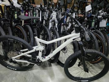 Used Scott Genius 940 2022 2022 Mountainbike, White, 29 — image 1 of 6