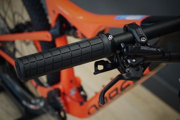 Gebrauchtes Orbea OIZ M30 2022 2022 Mountainbike, Rot, 29 — Bild 4 von 5