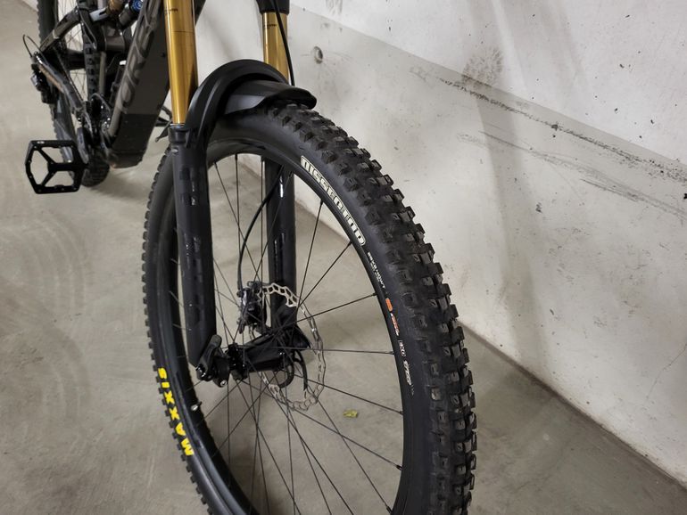 Used Orbea RISE H10 2022 2022 Mountainbike, Light Gray, 29 — image 11 of 12