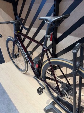Used Orbea ORCA M21eLTD PWR 2024 2024 Road & Gravel — image 8 of 8