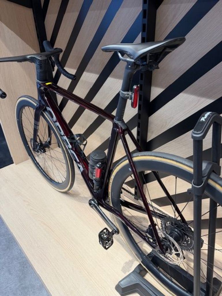 Used Orbea ORCA M21eLTD PWR 2024 2024 Road & Gravel — image 8 of 8
