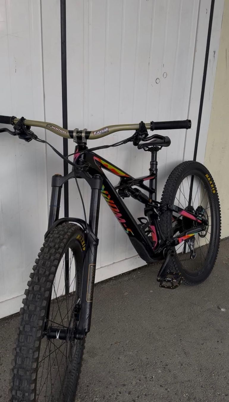 Specialized Enduro SRAM X01 Eagle 2019 Mountainbike usato, Nero — immagine 12 di 13