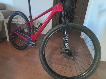 Used Scott Scale 940 2022 2022 Mountainbike, Red, 29 — image 1 of 6