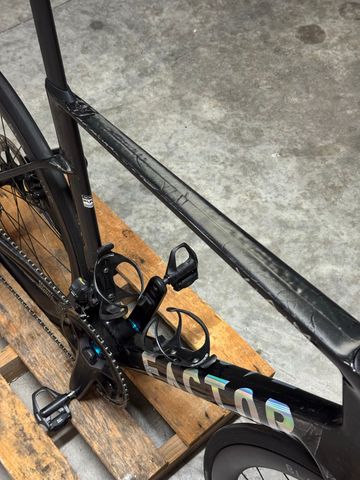 Brugt Factor Ostro Shimano Ultegra Di2 2023 Road & Gravel — billede 9 af 13