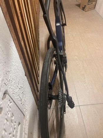 Used Pinarello Dogma F Super Record Disc 2025 Road & Gravel, Blau — image 17 of 20
