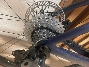 Used Pinarello Dogma F Super Record Disc 2025 Road & Gravel, Blau — image 5 of 20