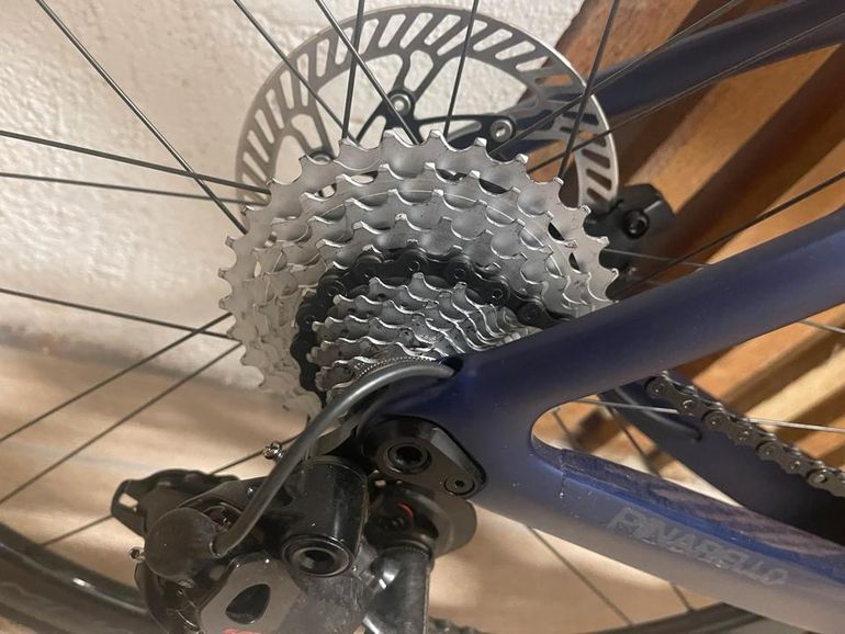Used Pinarello Dogma F Super Record Disc 2025 Road & Gravel, Blau — image 5 of 20