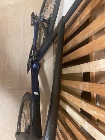 Used Pinarello Dogma F Super Record Disc 2025 Road & Gravel, Blau — image 16 of 20