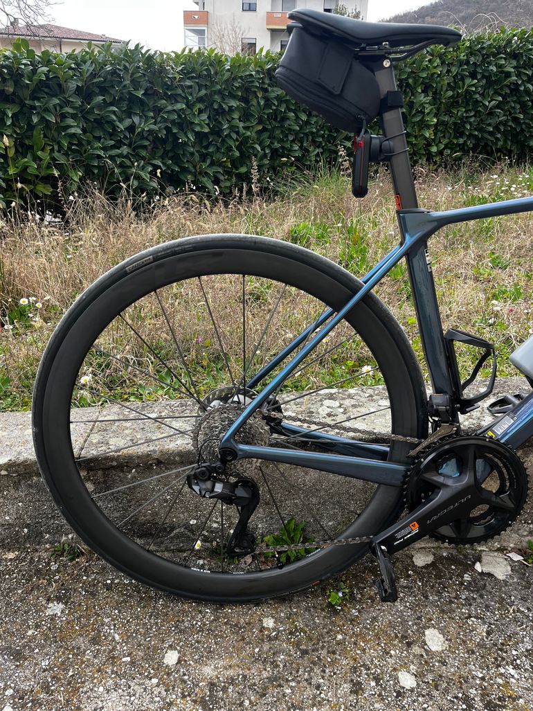 Giant TCR Advanced Pro 0 Di2 2025 2025 Road & Gravel d'occasion — image 4 sur 4
