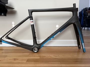 Used Enve Melee - Total Energies Edition 56cm W/ Seatpost Frameset 2025 Road & Gravel