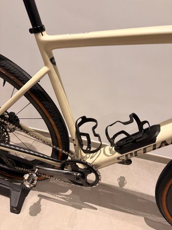 Used Specialized Diverge Pro Carbon 2022 2022 Road & Gravel, Weiß — image 6 of 8