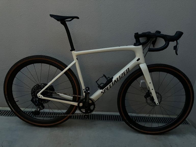 Used Specialized Diverge Pro Carbon 2022 2022 Road & Gravel, Weiß — image 4 of 8