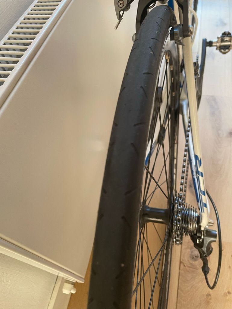 Used Giant TCR Advanced 1 2013 2013 Road & Gravel, White — image 11 of 21