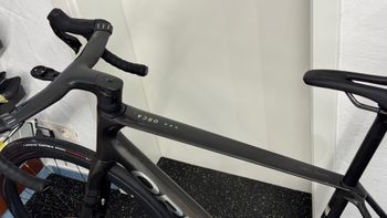 Used Orbea ORCA M11eLTD PWR 2025 2025 Road & Gravel, Black — image 7 of 17