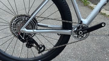 Gebrauchtes Orbea ALMA M LTD 2024 2024 Mountainbike, Hellgrau, 29 — Bild 4 von 20