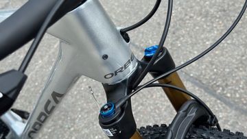 Gebrauchtes Orbea ALMA M LTD 2024 2024 Mountainbike, Hellgrau, 29 — Bild 8 von 20