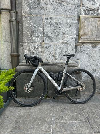 Gebrauchtes Merida REACTO 4000 2026 2026 Road & Gravel, Hellgrau — Bild 1 von 4
