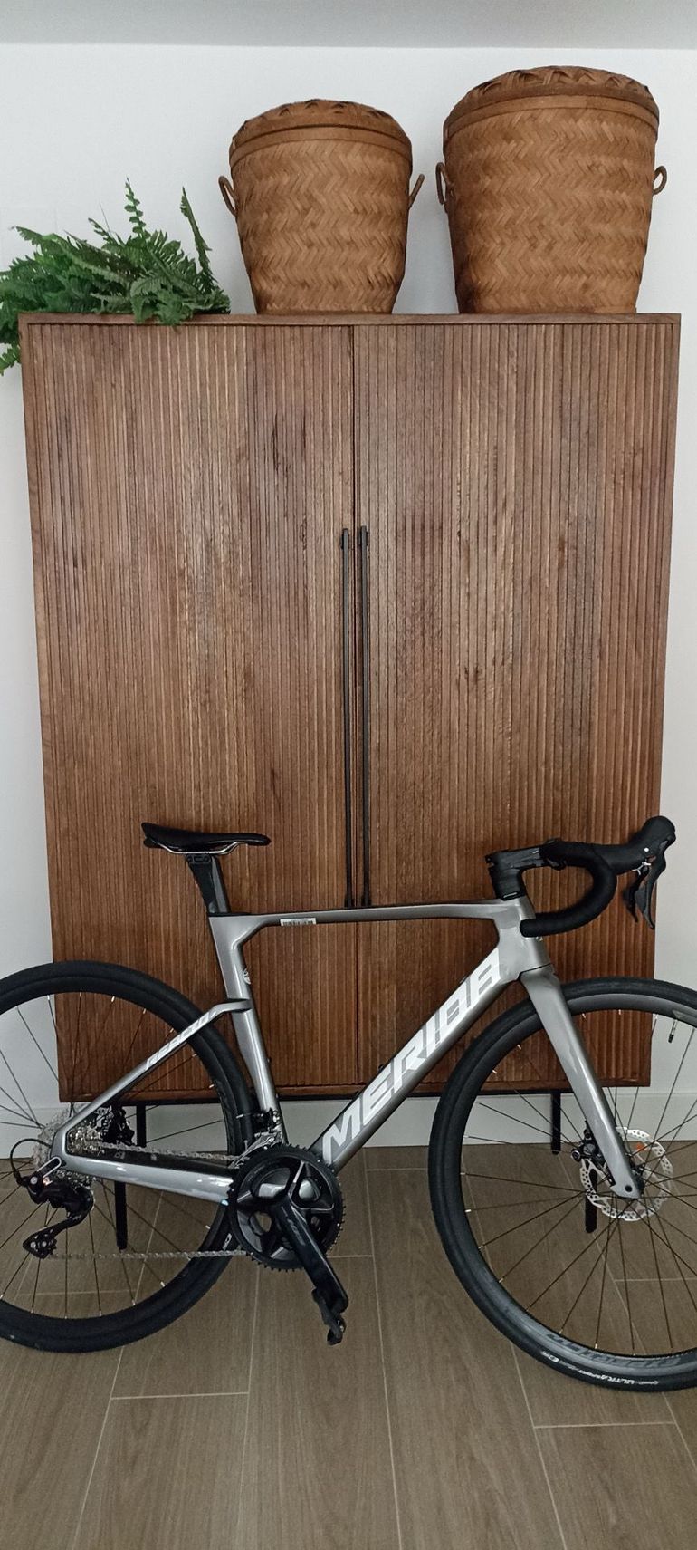 Gebrauchtes Merida REACTO 4000 2026 2026 Road & Gravel, Hellgrau — Bild 3 von 4
