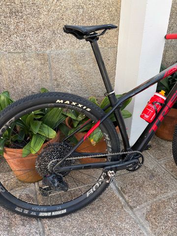 Used Trek Procaliber SRAM GX Eagle AXS 2017 Mountainbike, Black — image 7 of 11