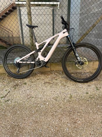 Used Specialized Turbo Levo Carbon Ltd Lll 2024 Mountainbike — image 16 of 17