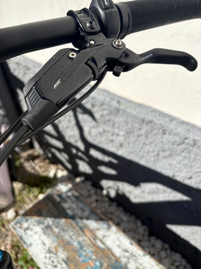 Used Specialized Turbo Levo Carbon Ltd Lll 2024 Mountainbike — image 8 of 17