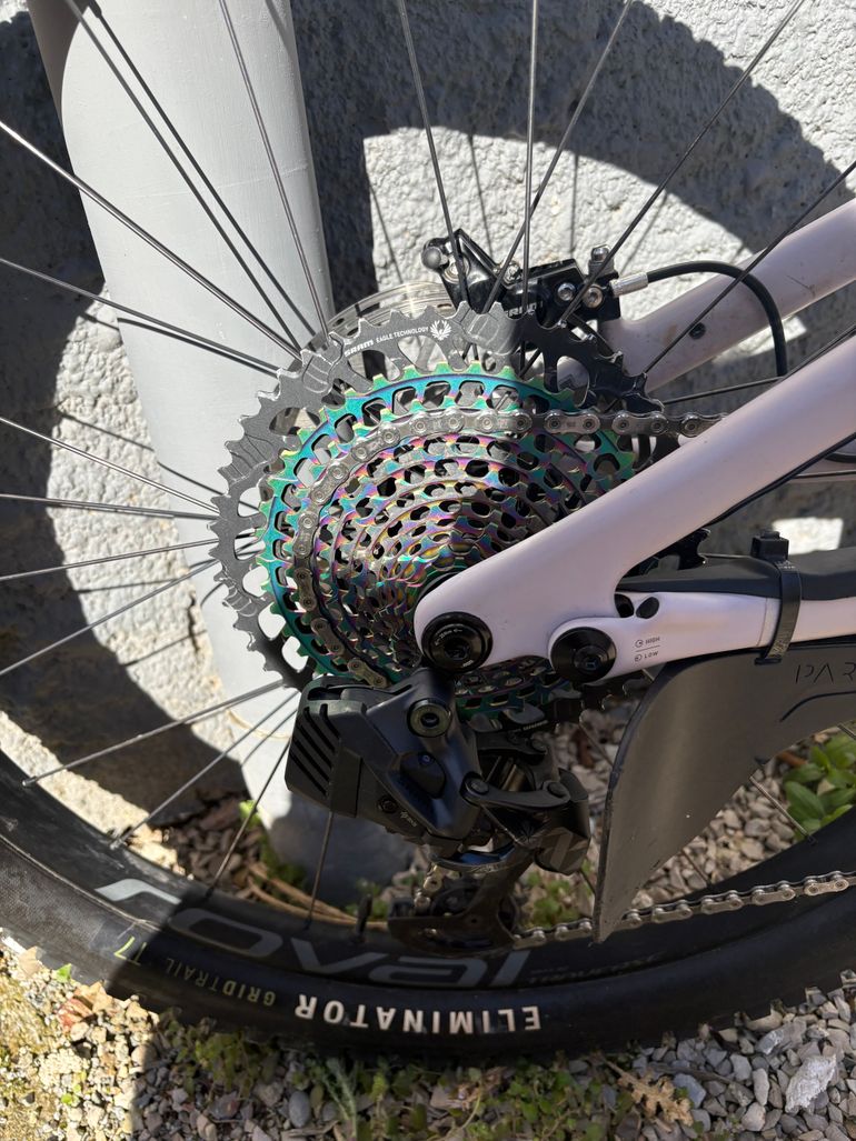 Used Specialized Turbo Levo Carbon Ltd Lll 2024 Mountainbike — image 3 of 17