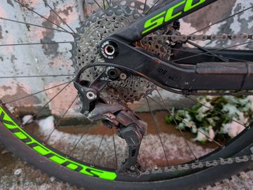 Tweedehands Scott Genius 710 2017 2017 Mountainbike — afbeelding 2 van 9