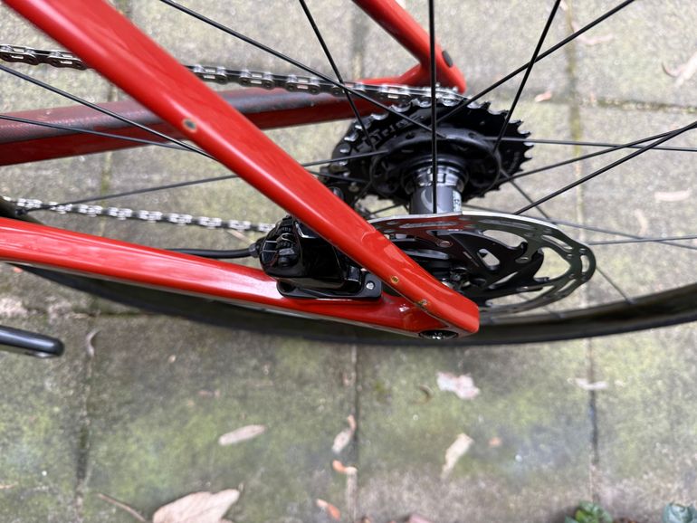 Used BMC Roadmachine SRAM Force eTap AXS 2021 Road & Gravel — image 5 of 9