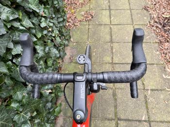Used BMC Roadmachine SRAM Force eTap AXS 2021 Road & Gravel — image 6 of 9