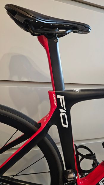 Used Pinarello Dogma Shimano Ultegra Di2 2018 Road & Gravel, Rot — image 5 of 8
