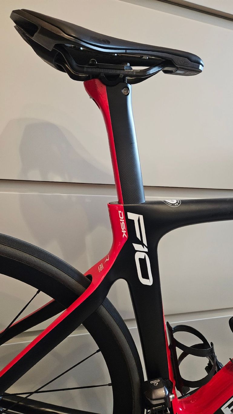 Used Pinarello Dogma Shimano Ultegra Di2 2018 Road & Gravel, Rot — image 5 of 8